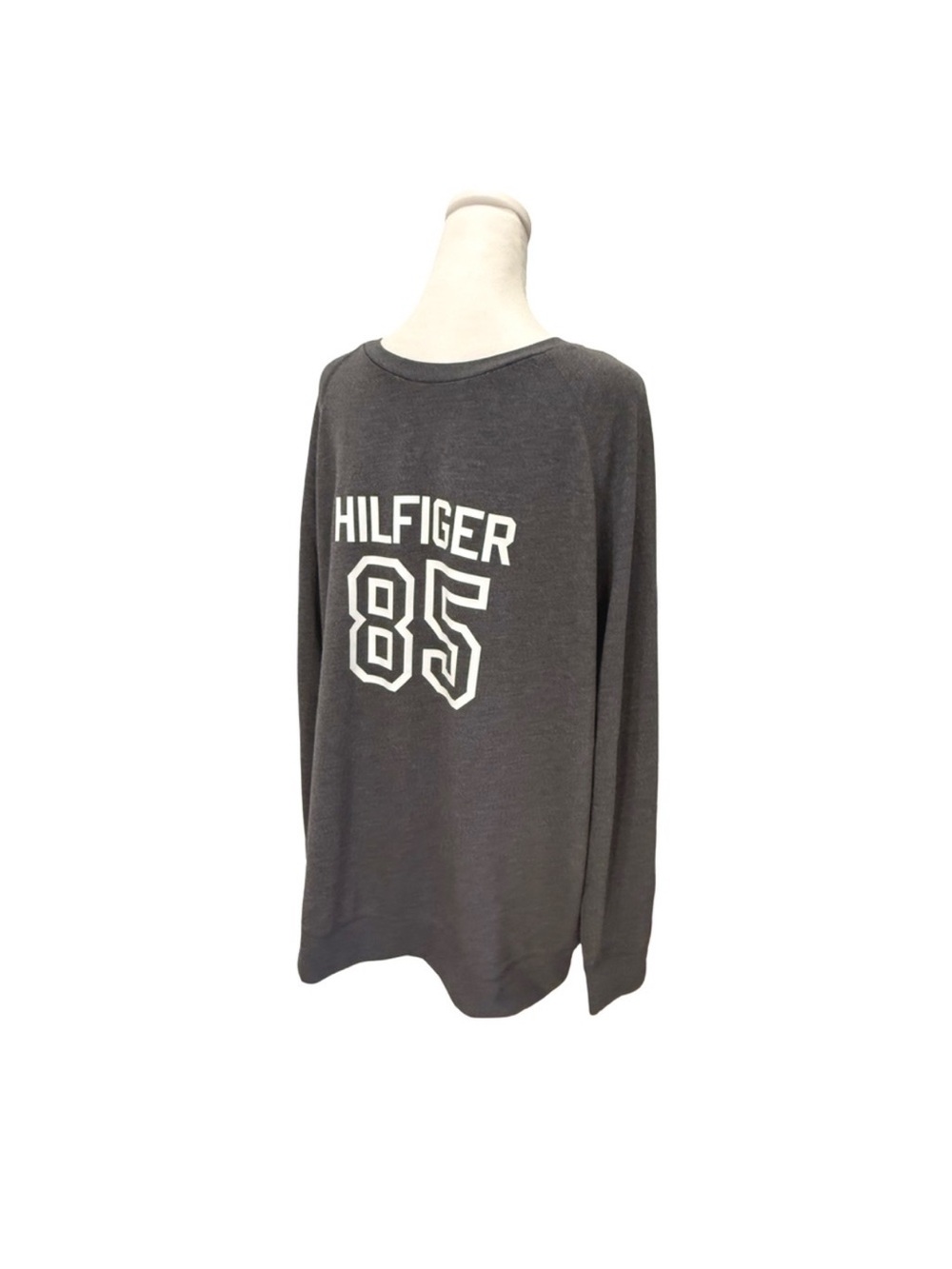New Tommy Hilfiger Sweatshirt